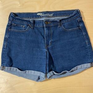 Old Navy Sweetheart Shorts size 10 (IW)